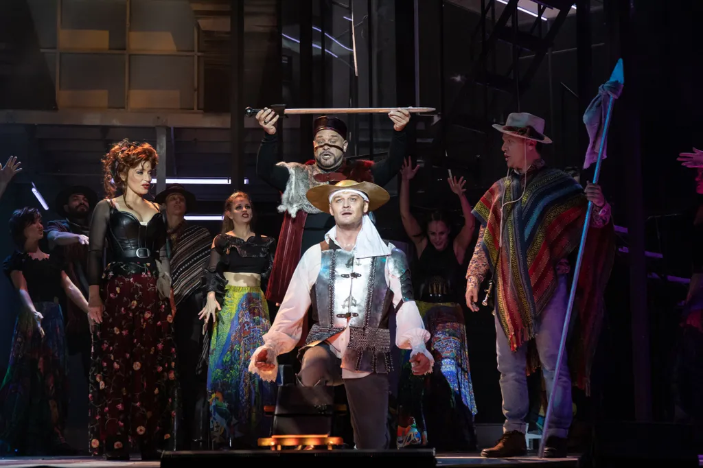 A La Mancha lovagja című musical premierje az Operettszínházban 