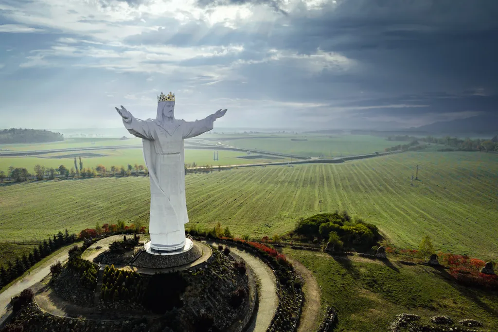 Jézus szobor Lengyelország Krisztus király szobor 