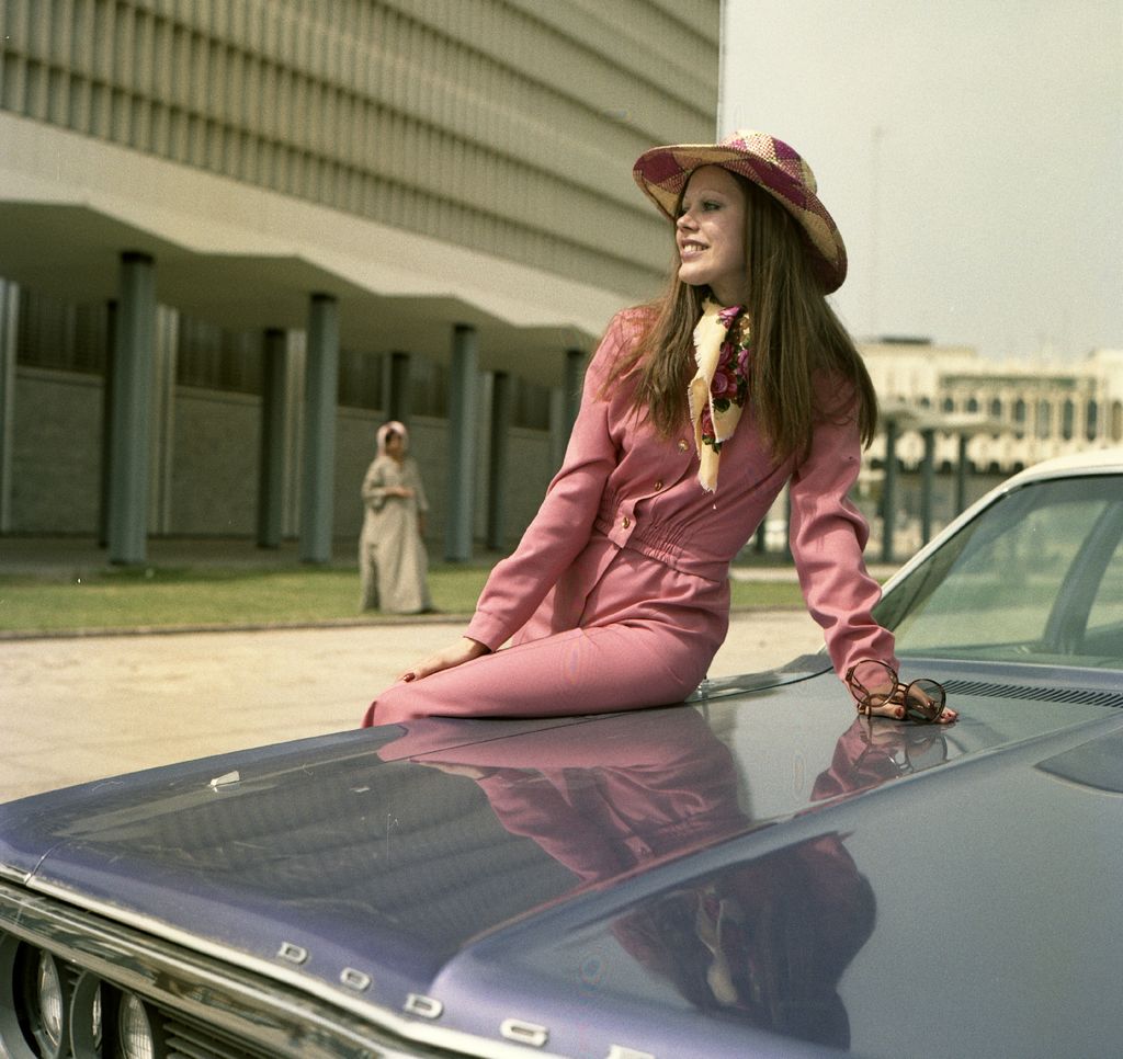 Régi színes képeken a 70-es évek magyar manökenjei a világ körül, divat, divatfotó, 70-es évek, régi, anno, archív képek, manöken, manökenek 