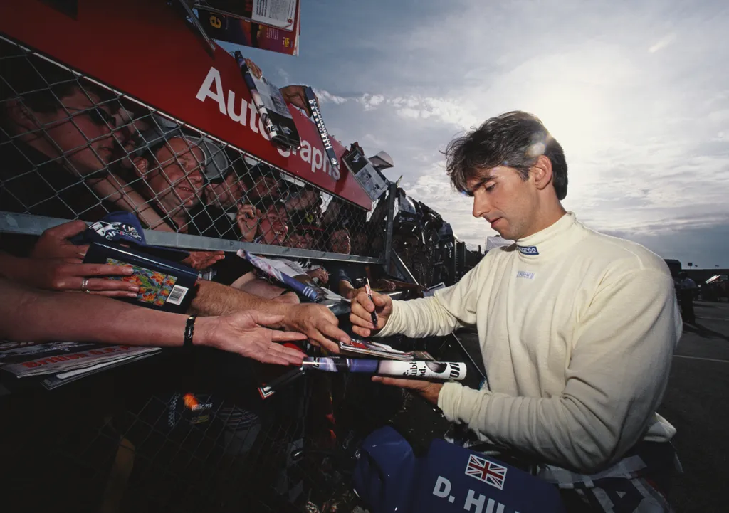Forma-1, Brit Nagydíj, Silverstone, drukkerek, 1997, Damon Hill 