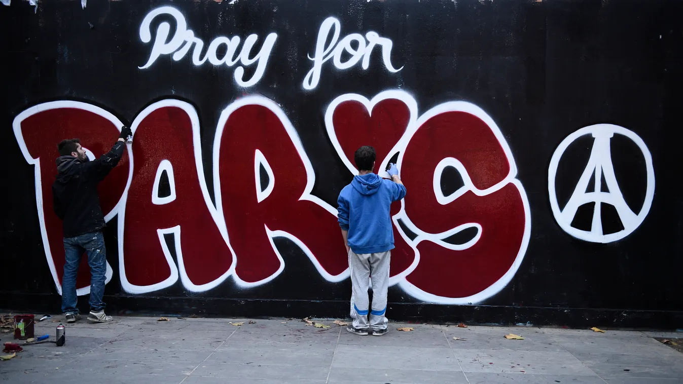 merénylet párizs graffiti 
