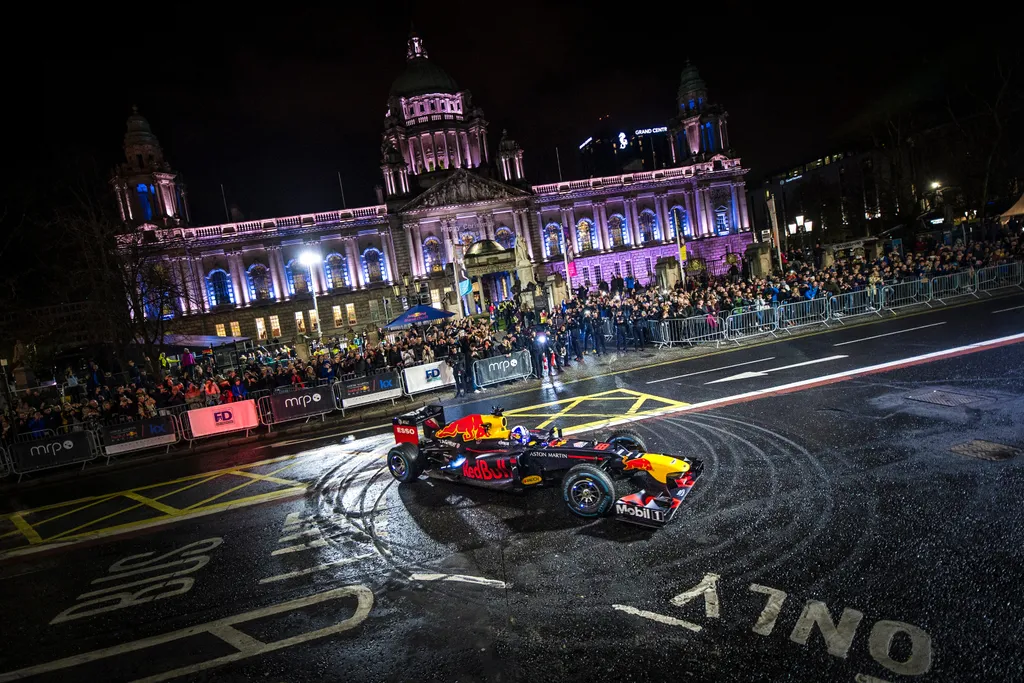 Forma-1, David Coulthard, Red Bull Racing, Belfast parádé 