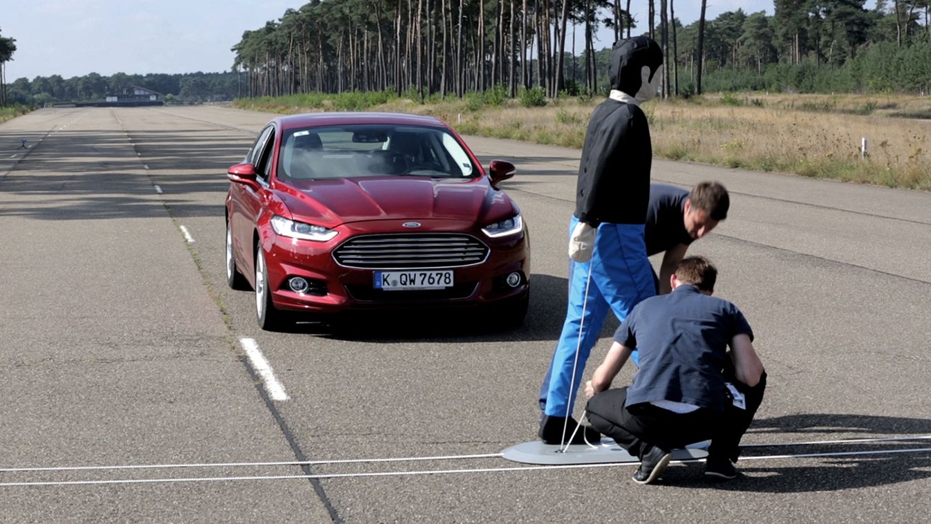 Ford Motor Company announced today the all-new Ford Mondeo will be its first car globally to offer a new pedestrian detection technology that could help reduce the severity of accidents or help drivers avoid them altogether. 