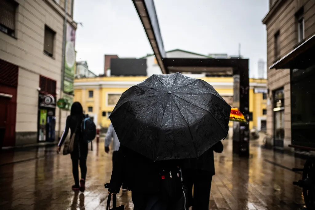 eső, vihar, főváros, Budapest, zápor, időjárás, 2023. 08. 19. 