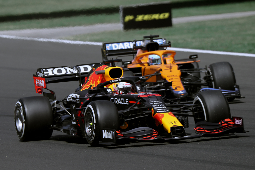 Forma-1, Max Verstappen, Red Bull, Daniel Ricciardo, McLaren, Magyar Nagydíj 2021, péntek 