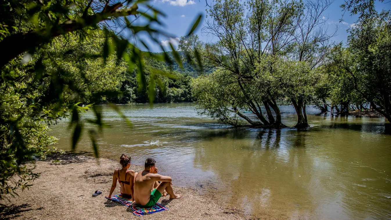 Kisoroszi Szentendrei-sziget nyár hőség kánikula Duna 