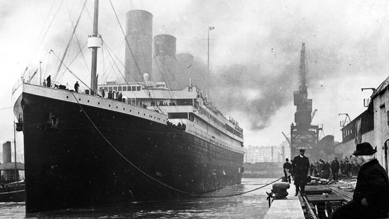 A Titanic Southampton kikötőjében 1912 áprilisában