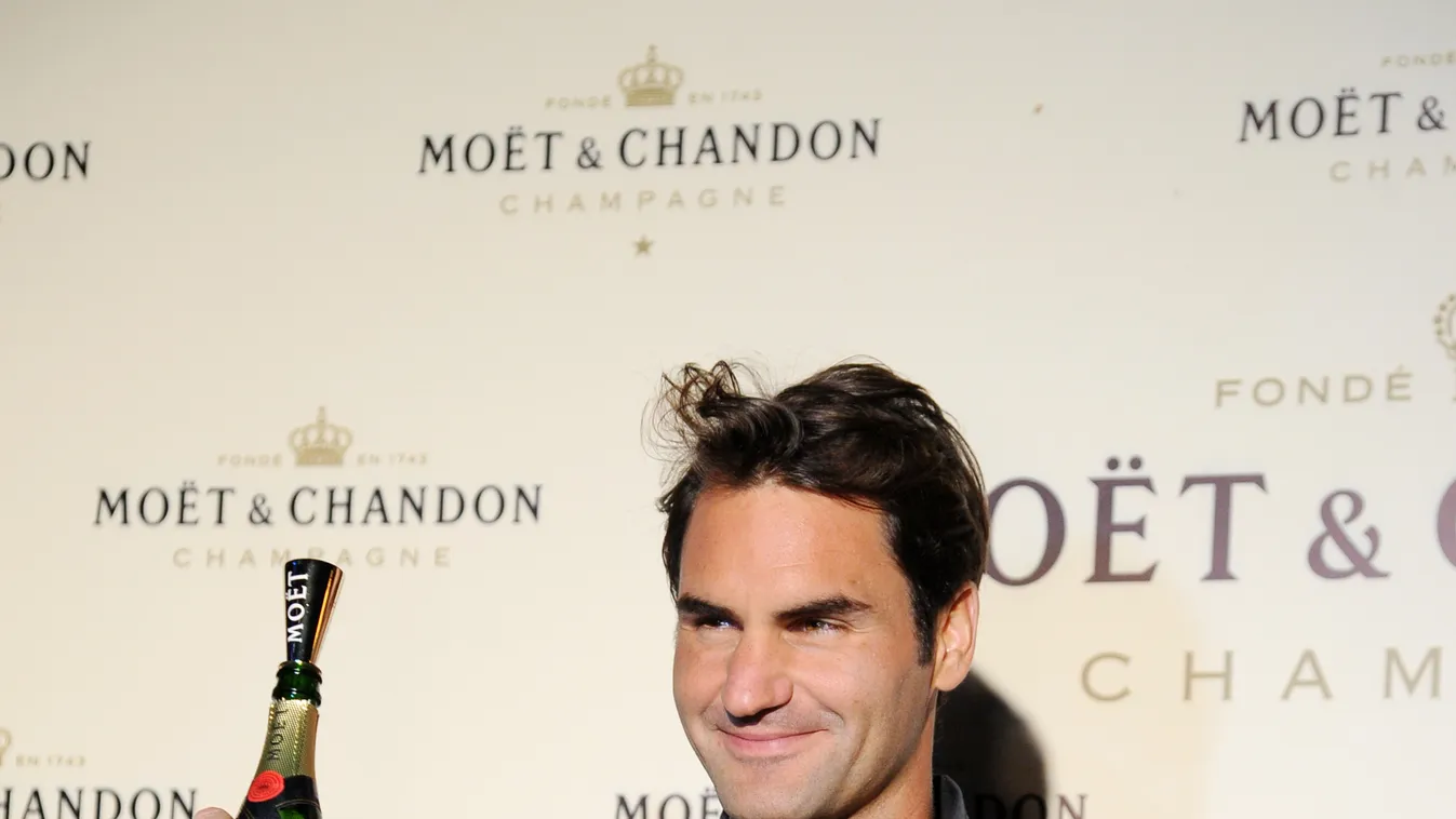 Roger Federer glams up welcome party for 2015 Shanghai Rolex Masters China Chinese Shanghai 2015 Rolex Masters tennis tournament SQUARE FORMAT 