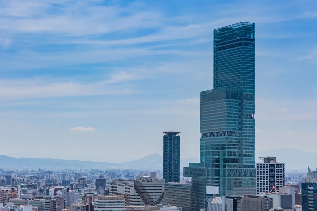 Szédületes a kilátás Japán legmagasabb felhőkarcolójának tetejéről, galéria, 2023 