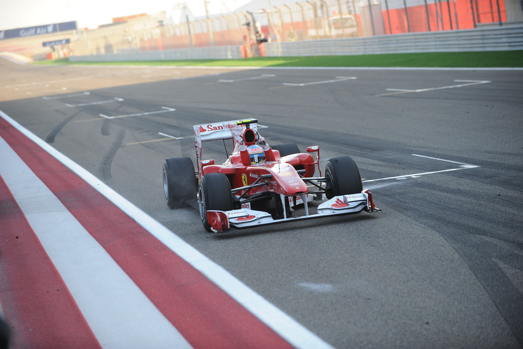 Forma-1, Fernando Alonso, Scuderia Ferrari, Bahreini Nagydíj 2010 