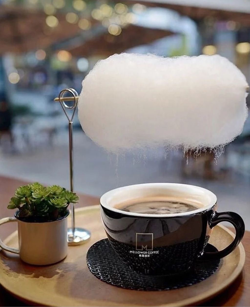 kávé esőfelhővel 