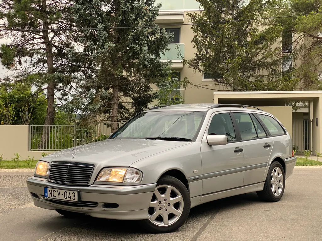 Mercedes-Benz C200 T-Modell használtautó teszt 