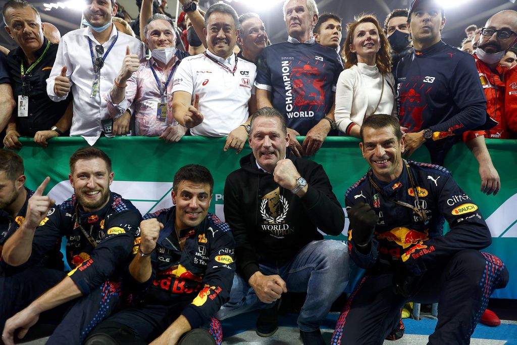 Forma-1, Abu-dzabi Nagydíj, Jos Verstappen, Red Bull, szerelők 