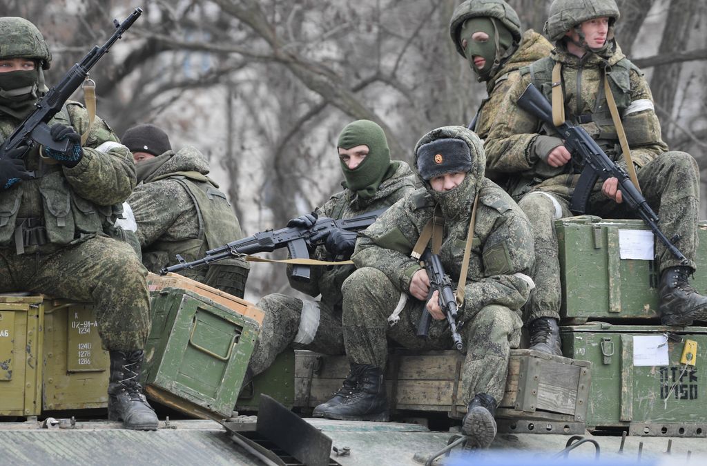 Ukrán válság 2022, ukrán, orosz, háború, Ukrajna, Kijev, orosz katona 