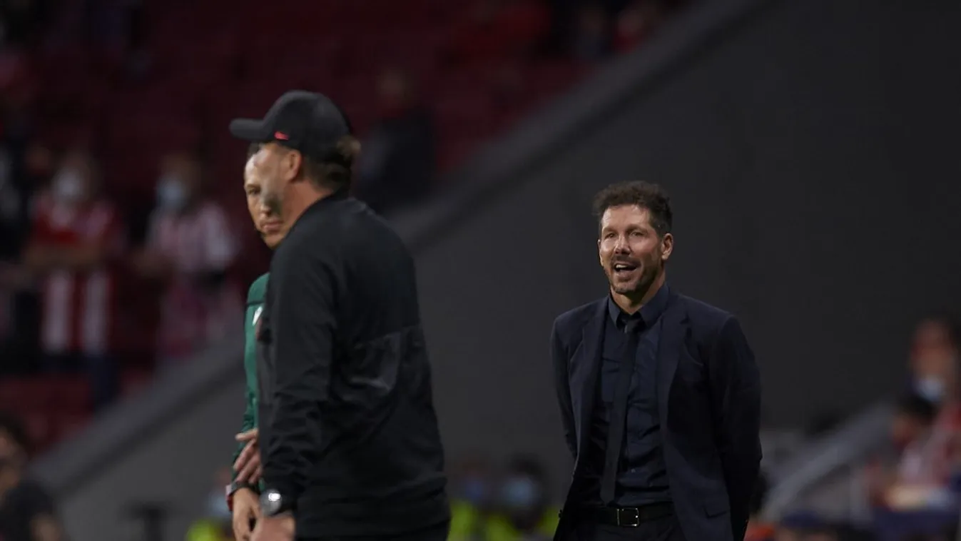 Atletico Madrid v Liverpool FC: Group B - UEFA Champions League soccer Atletico Madrid Liverpool FC Jurgen Klopp Diego Simeone Waist up Two people UEFA Champions League group B match Diego Simeone head coach Jurgen Klopp head coach Wanda Metropolitano Jos