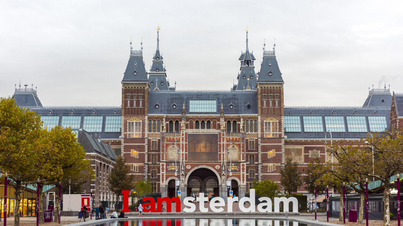 I Amsterdam felirat Rijksmuseum Amszterdam jelképe 