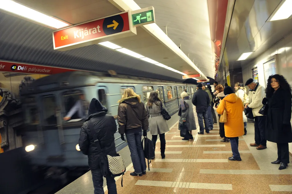 metró 50 éves galéria 