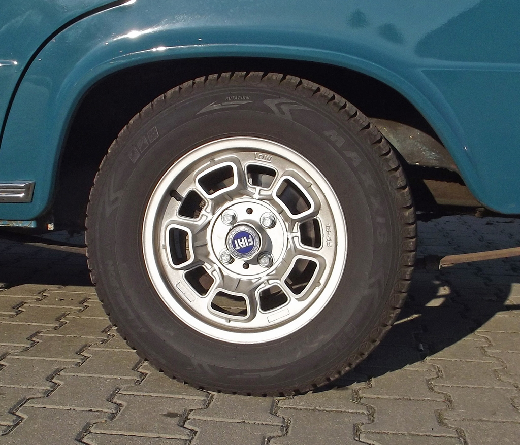 Fiat 125 Berlina (1967) veteránteszt 