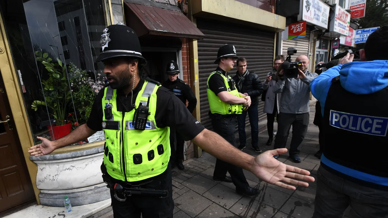 Rajtaütés Birmingham több embert letartóztattak a london merénylet 