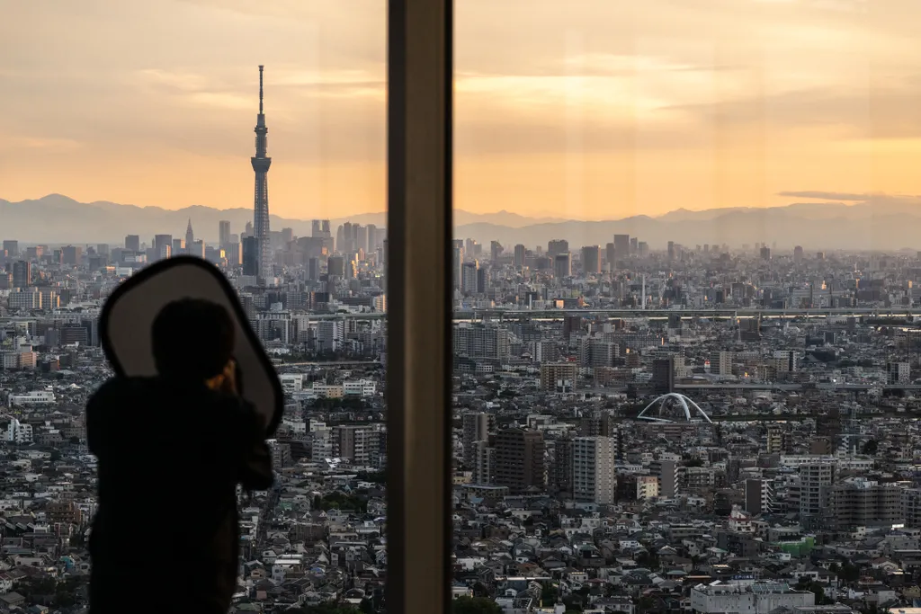 economy taxation real-estate land Horizontal tokyo Skytree épület 