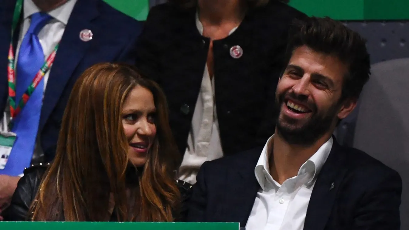 tennis Horizontal COUPLE SIDE BY SIDE DAVIS CUP STAND CELEBRITY 