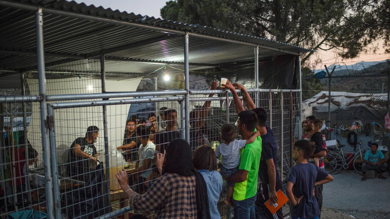 Leszbosz, Görögország, Moria migránstábor, menekültek, refugee camp 
