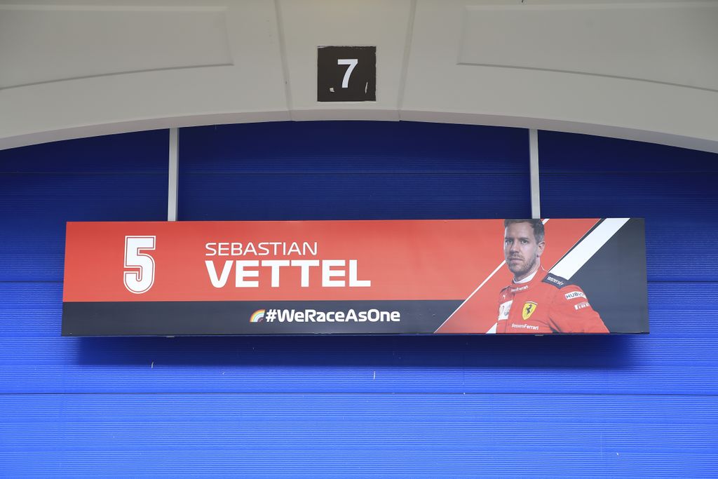 Forma-1, Török Nagydíj, újraaszfaltozás, Sebastian Vettel, garázs 