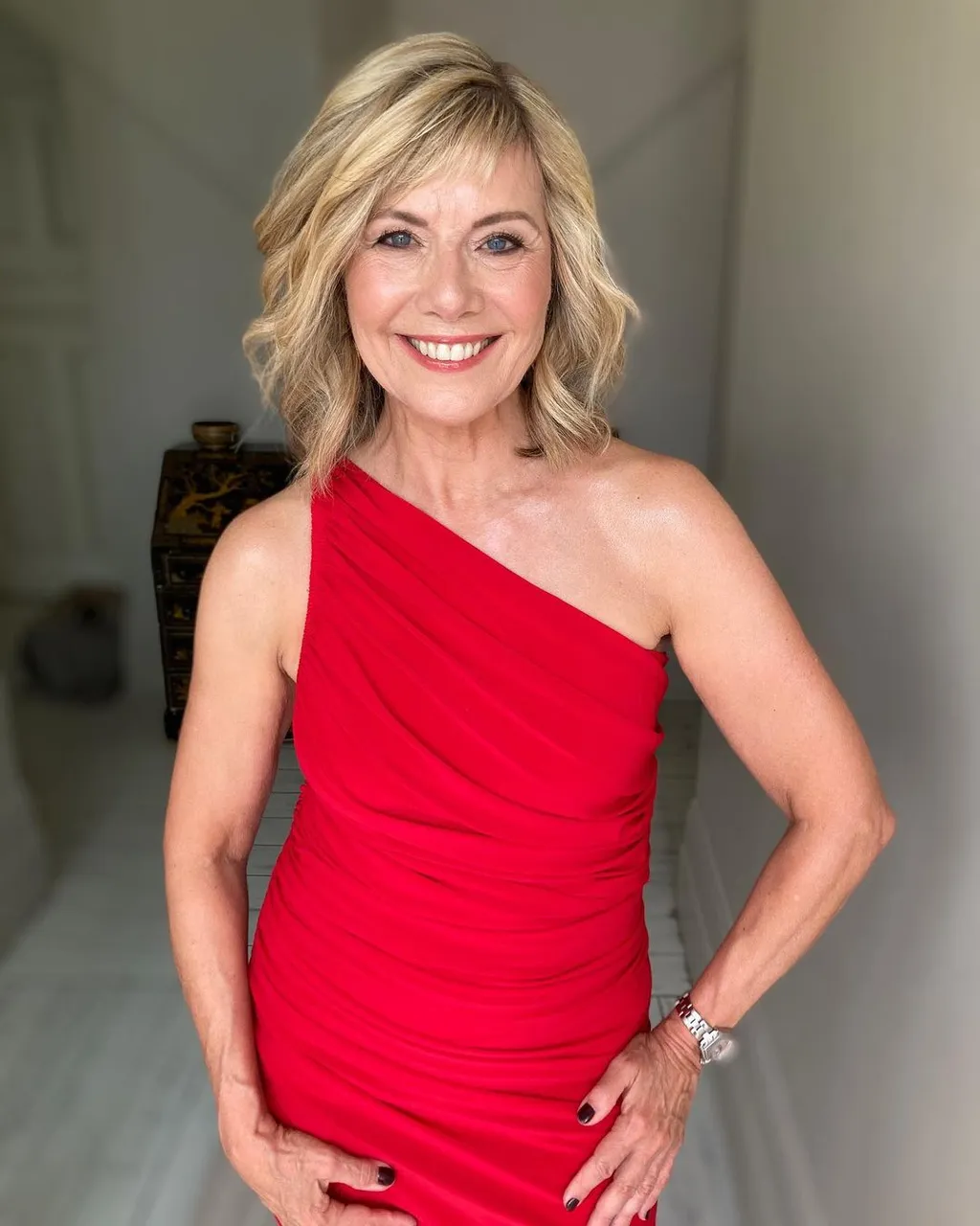 Glynis Barber 