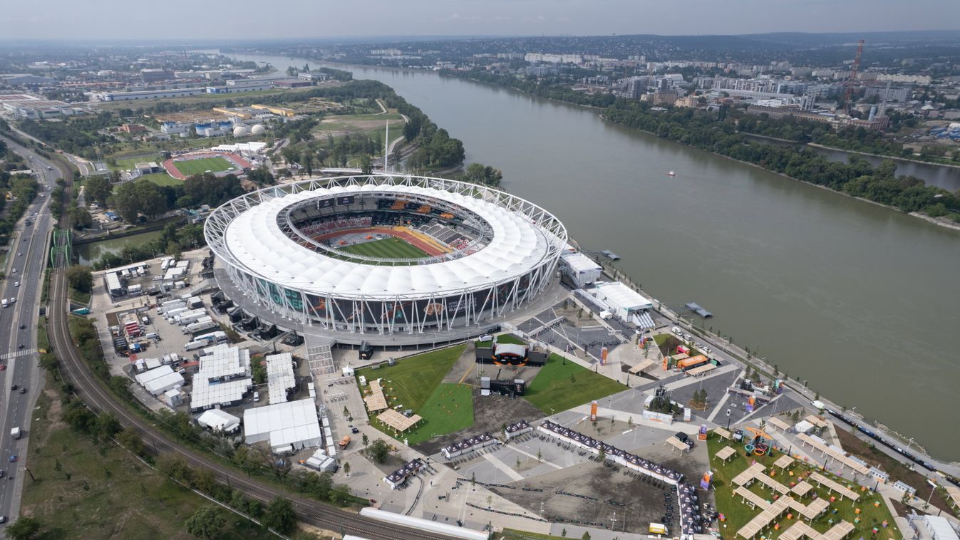 Duna-part ÉPÜLET FOLYÓ folyópart FOTÓ FOTÓTÉMA KÉPKIVÁGÁS madártávlat sportlétesítmény stadion TÁJ totál városkép 