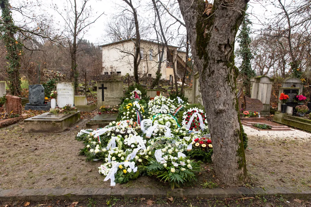 Balázs Fecó, temető, sírhely, Balázs Fecó sírja az Óbudai Temetőben 