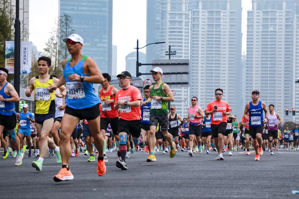 2022 Shanghai Maraton, futás, sport, maraton 