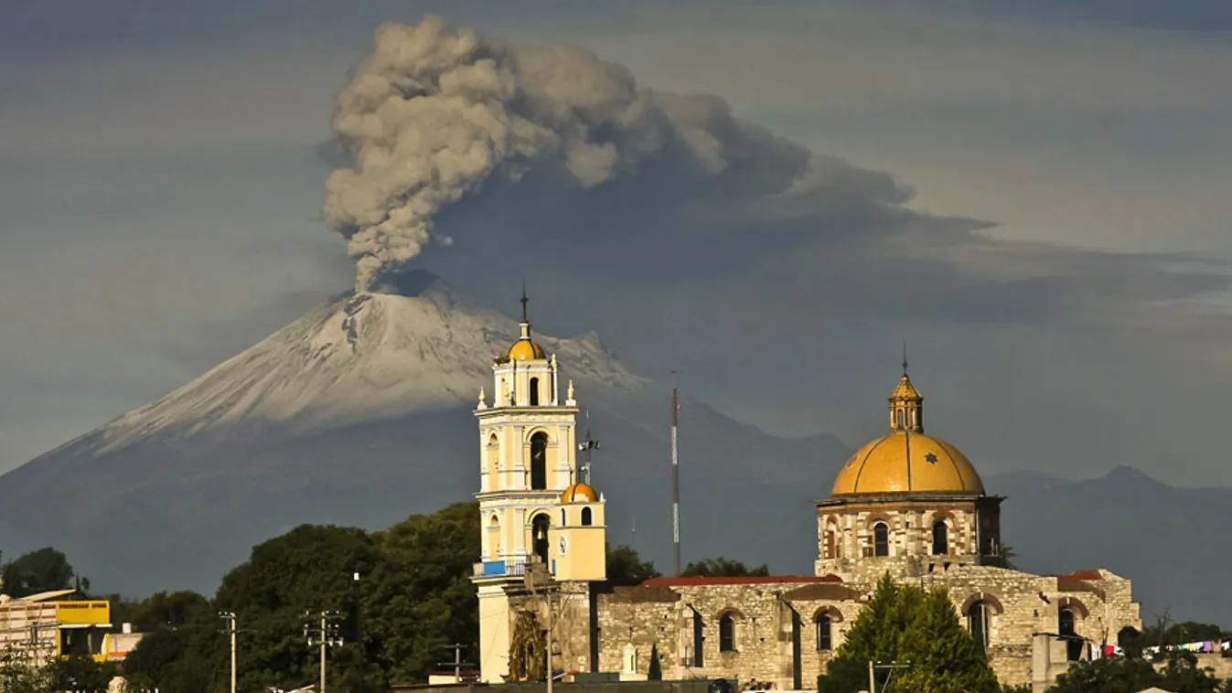 Popocatépetl, füstölgő vulkán, 