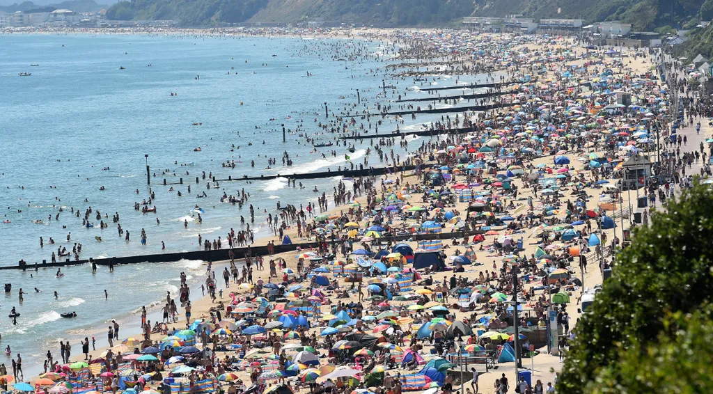 Bournemouth beach strand 