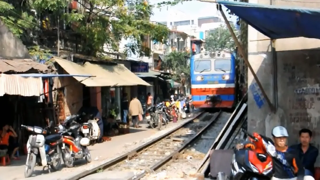Vonatozás Hanoiban