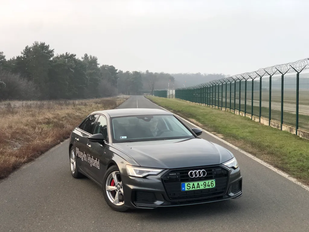 Audi A6 55 TFSI e teszt (2021) 