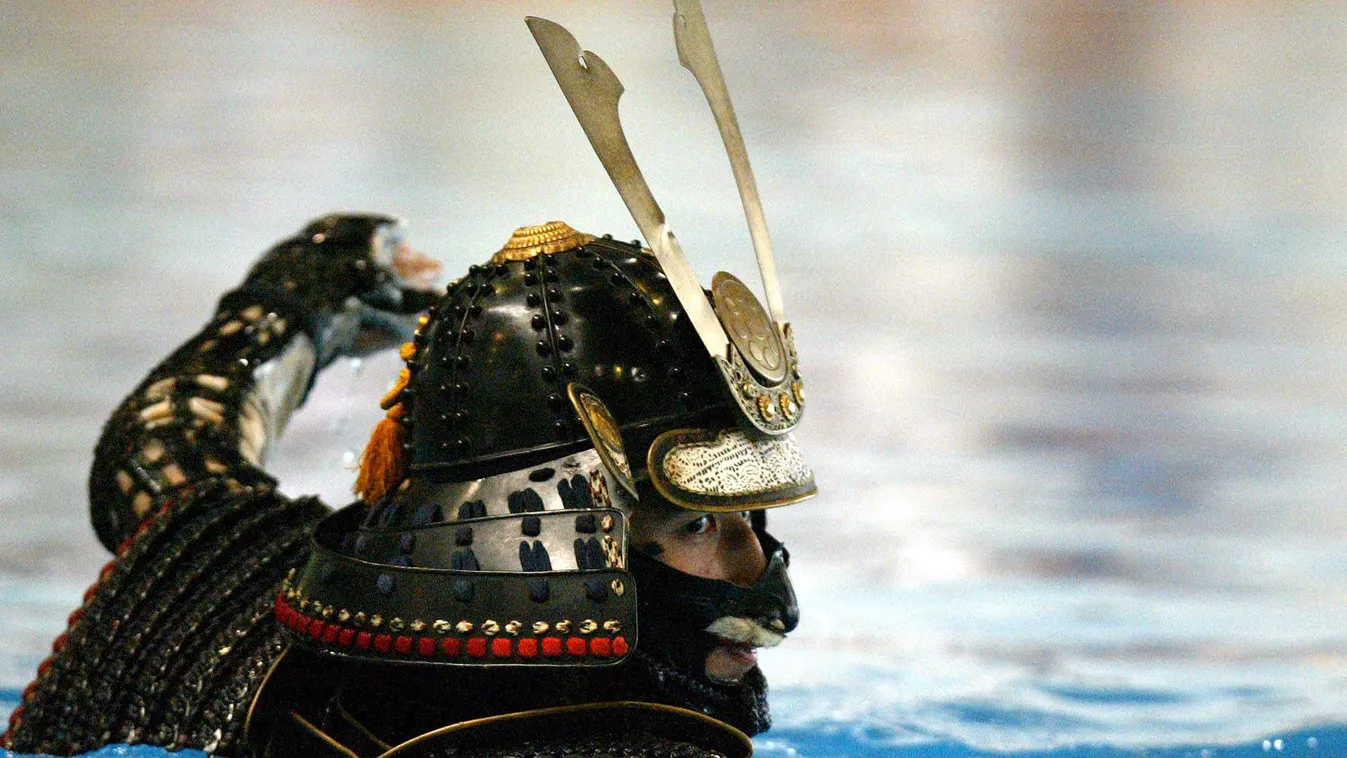 Japán, szamuráj, harcos, SWIMMING-JAPAN-SAMURAI WARRIOR Horizontal HELMET SWIMMING TRADITIONAL SPORTS OFFBEAT-DOCUMENTATION 