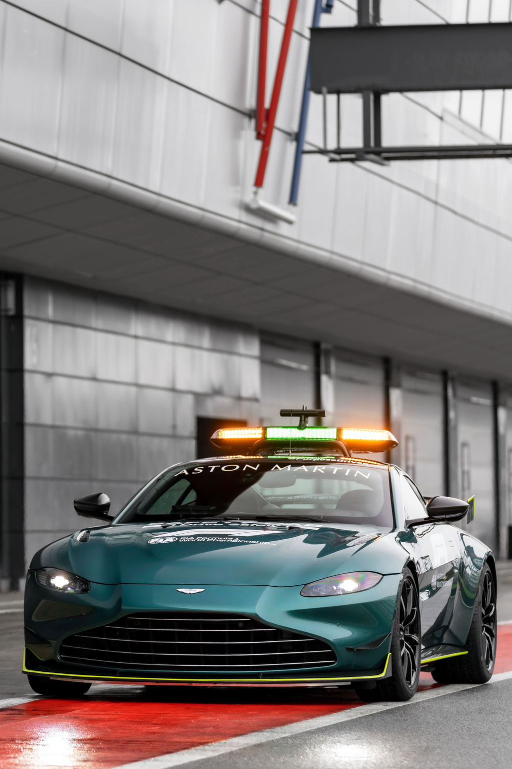 Forma-1, Aston Martin, Safety Car, biztonsági autó, Vantage 