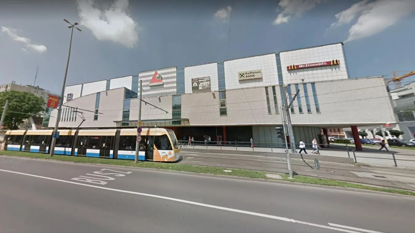 Debrecen Pláza bevásárlóközpont 