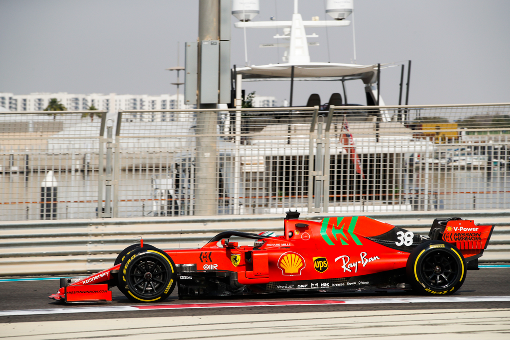 Forma-1, Antonio Fuoco, Ferrari, abu-dzabi tesztek 2021, első nap 