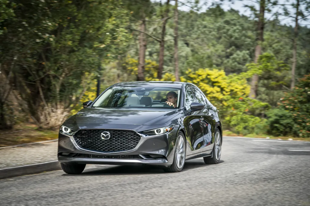 Mazda3 menetpróba (2019) gyári 