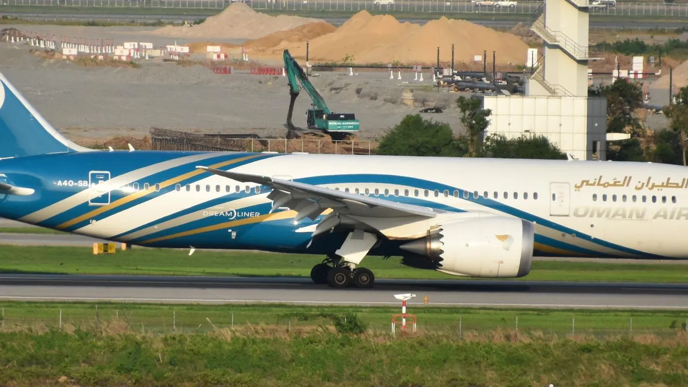 Oman Air Boeing 787 