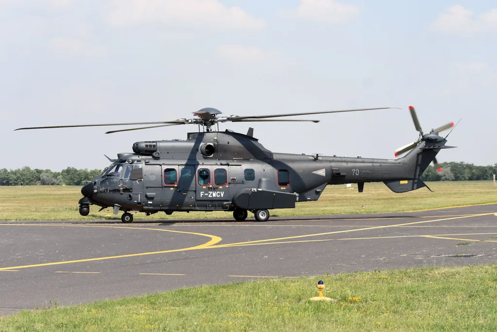 Megérkezett a honvédség első két Airbus H225M típusú helikoptere Szolnokra, galéria, 2023 
