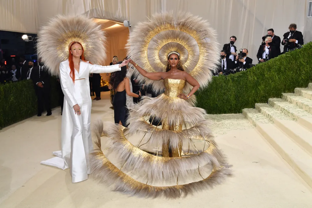 Met Gala Horizontal CELEBRITY FULL LENGTH 