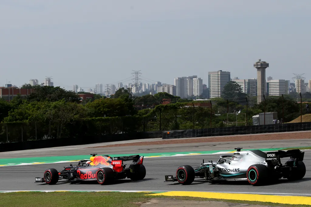 Forma-1-es hír, Max Verstappen, Red Bull, Lewis Hamilton, Mercedes, Brazil Nagydíj 2019 