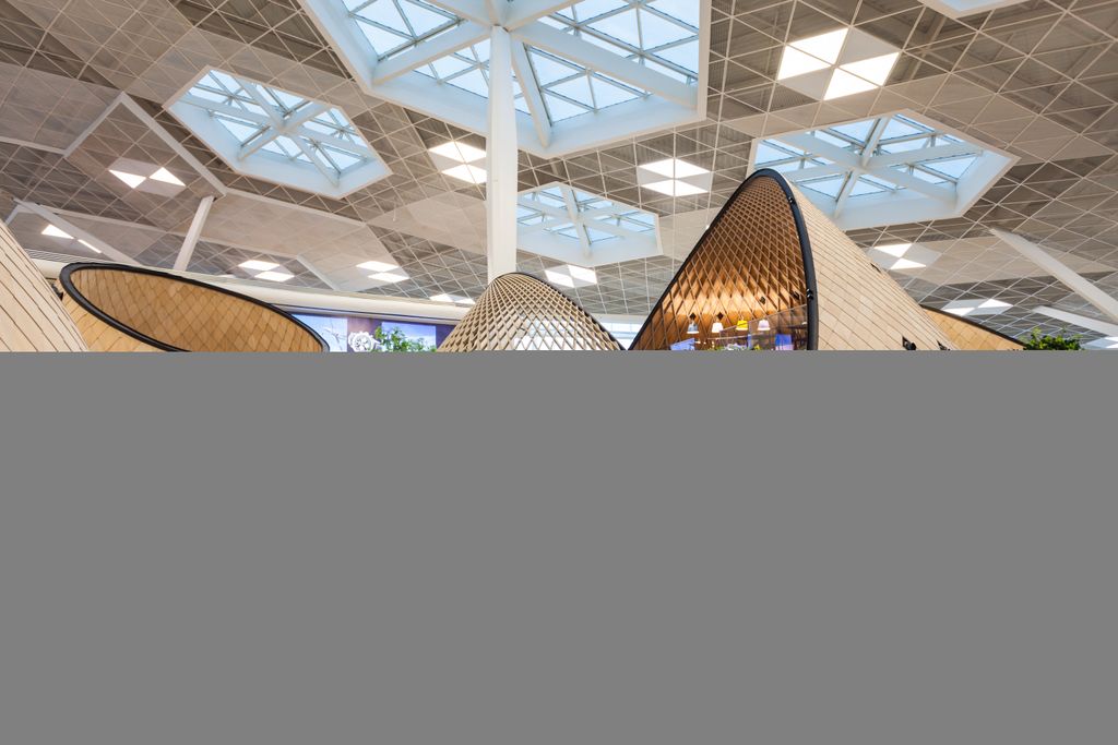 repülőtér  Ez a világ tíz legszebb reptere – galéria 
Heydər Əliyev nemzetközi repülőtér – Azerbajdzsán 
