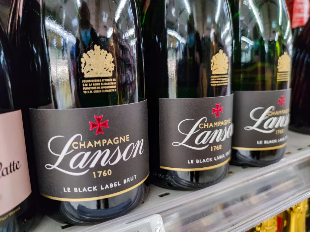A világ 10 legkelendőbb pezsgőmárkája, pezsgő, összeállítás, 2022, Lanson 