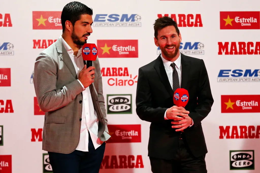 Lionel Messi Receives 'Bota de Oro' Award in Barcelona Lionel Messi Sports News General News Action Sport Futsal Match GAME TEAM FC Barcelona Receives Bota de Oro Award Barcelona 