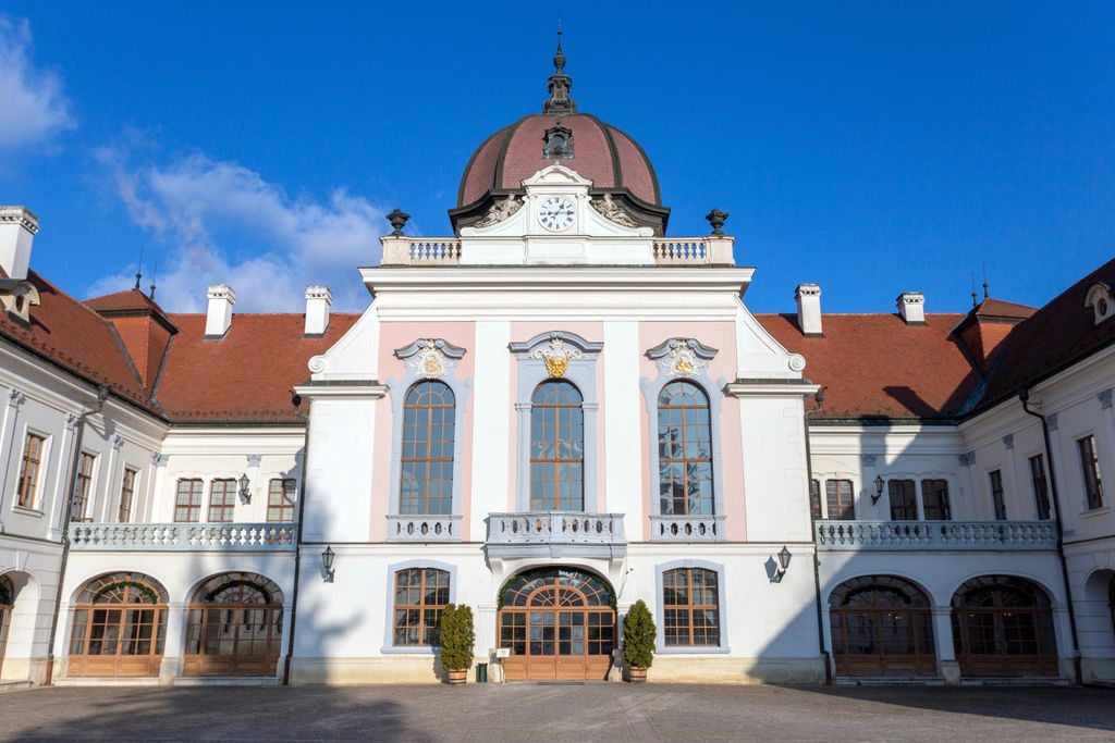 Gyönyörű képeken Magyarország legszebb palotái, kastély, palota, épület, Gödöllő, gödöllői palota 