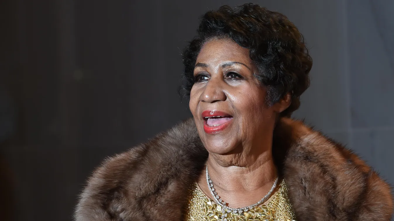 Aretha Franklin  tizenhatszoros Grammy-díjas amerikai énekesnő 