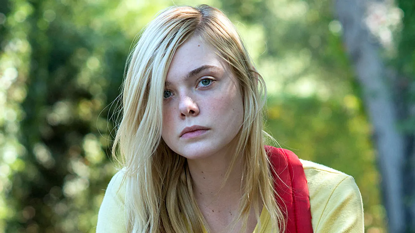 Elle Fanning a 20. századi nők című filmben 